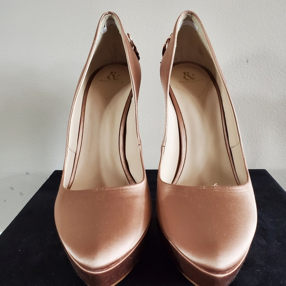 Gorgeous  Ralph & Russo Heels - Picture 6 of 8